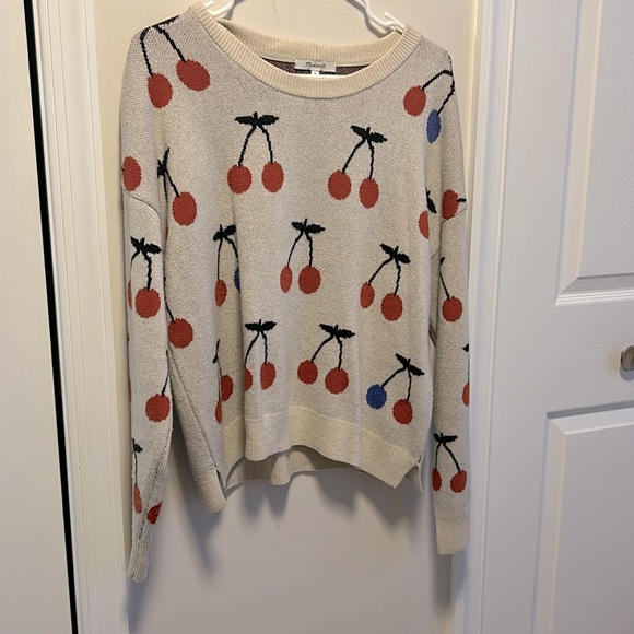 Women’s like new condition size small cashmere sweater from Madewell - Picture 3 of 5